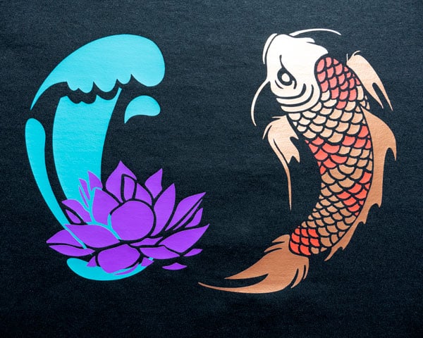 A koi and water design made with ThermoFlex® Turbo and ThermoFlex® Turbo Brights